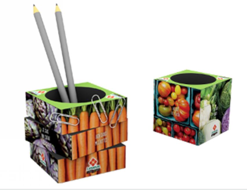 Revolving pen block holder
